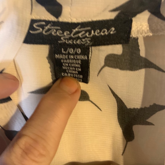 Streetwear blouse NWOT - Picture 2 of 7